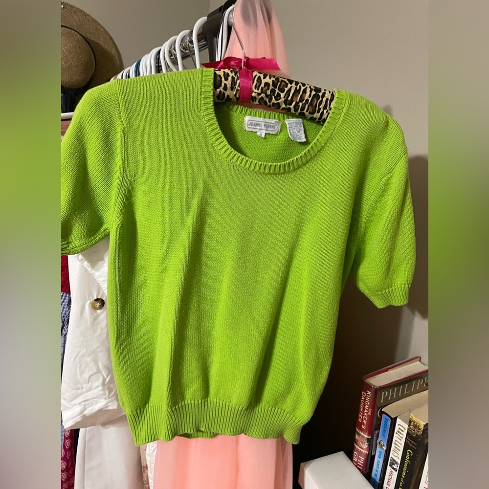 Line Green Sweater Size Small